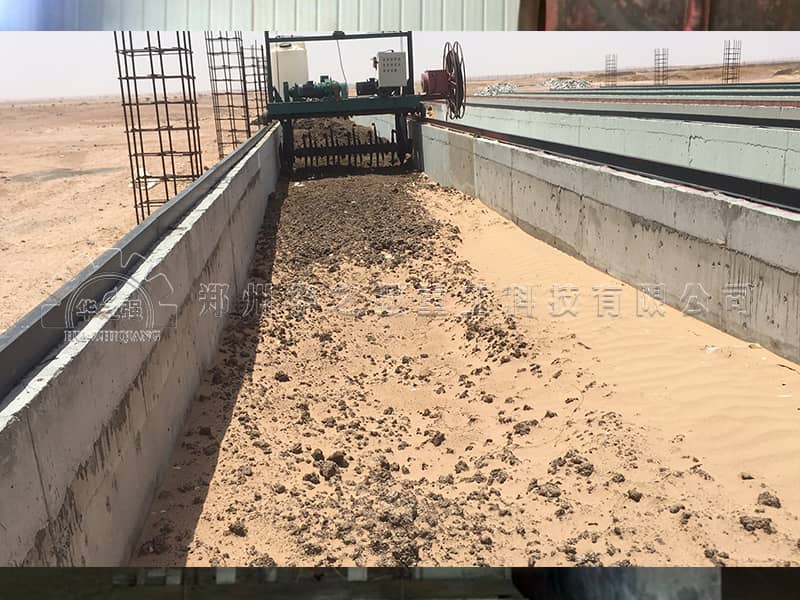 有機肥小型條跺翻堆機 有機肥小型條跺翻堆機